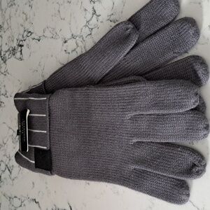 NWT Simply Noelle Charcoal Knit Gloves